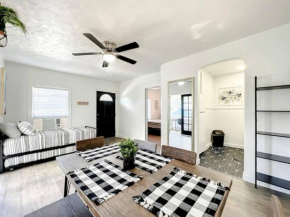 Minimalist 1 Bed Apt By Dt Orlando